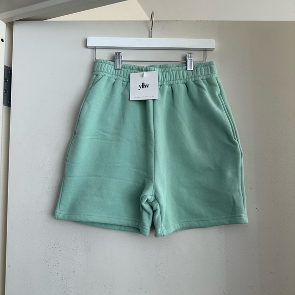 Yllw the Label Softie Sweat Shorts in Sage NWT - Picture 6 of 8
